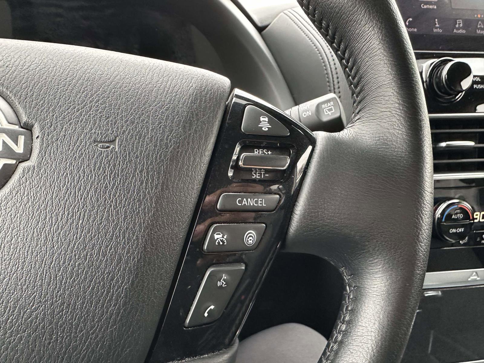 Used 2024 Nissan Armada SV image 31