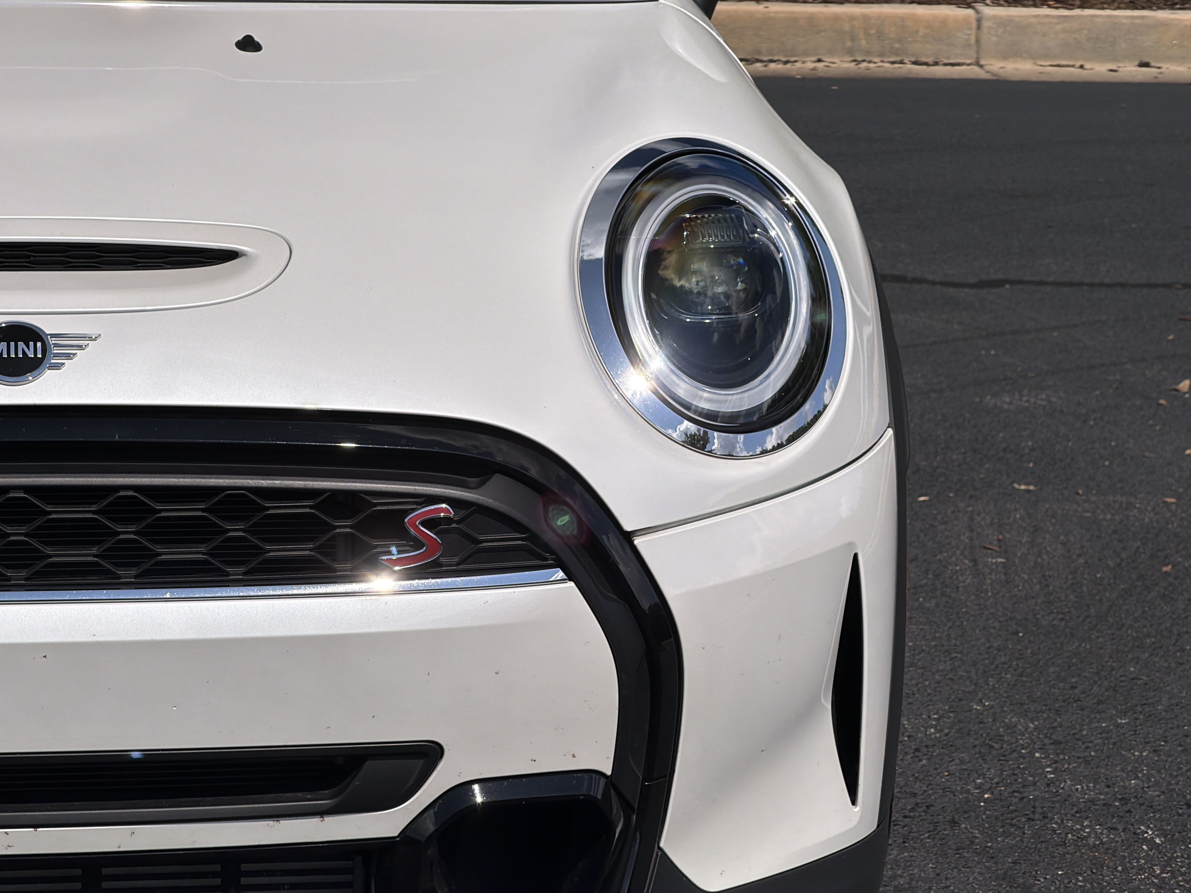 Used 2024 MINI Cooper S w/ Signature Upholstery Package FWD image 20