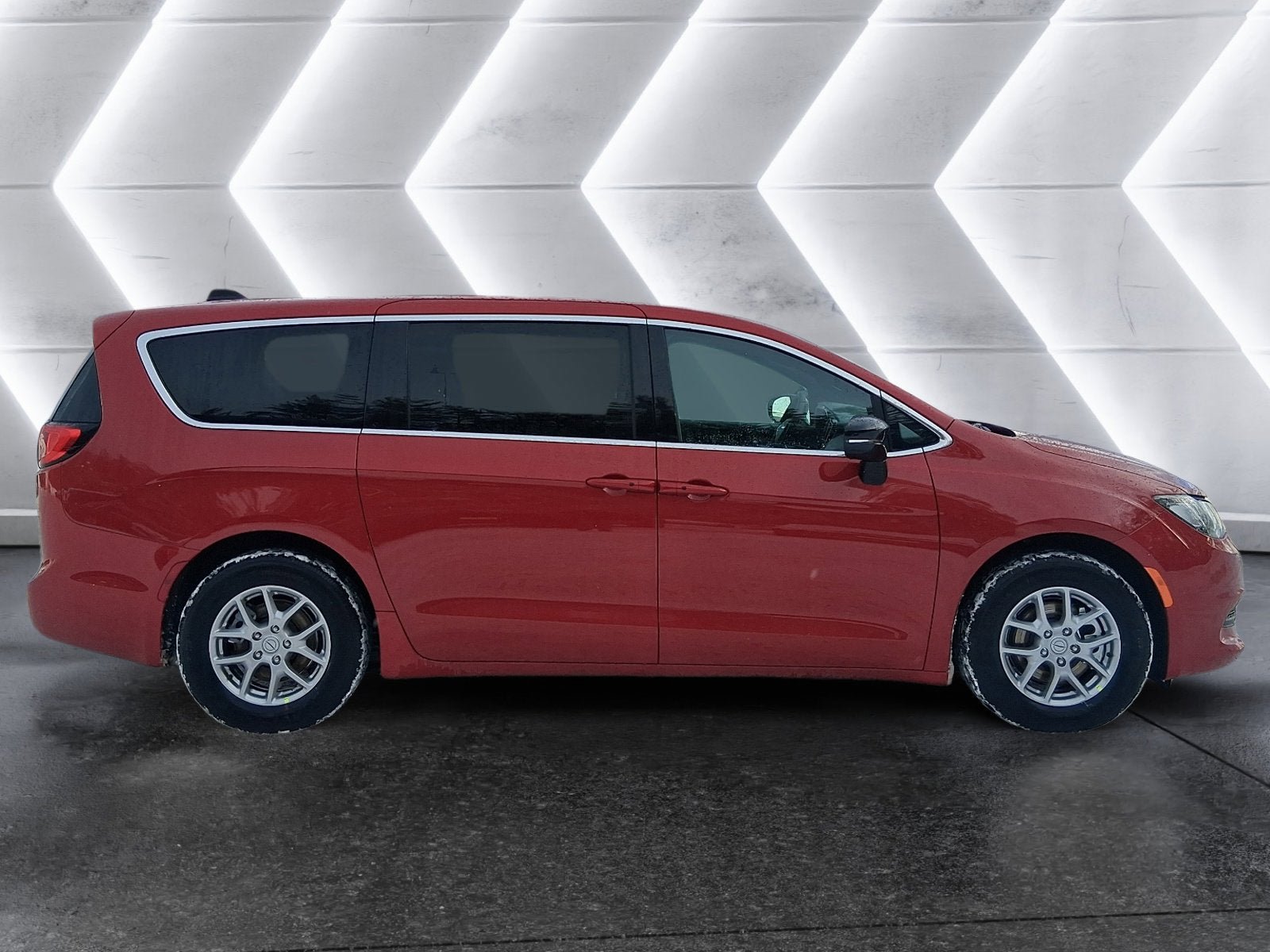 New 2026 Chrysler Voyager LX image 7