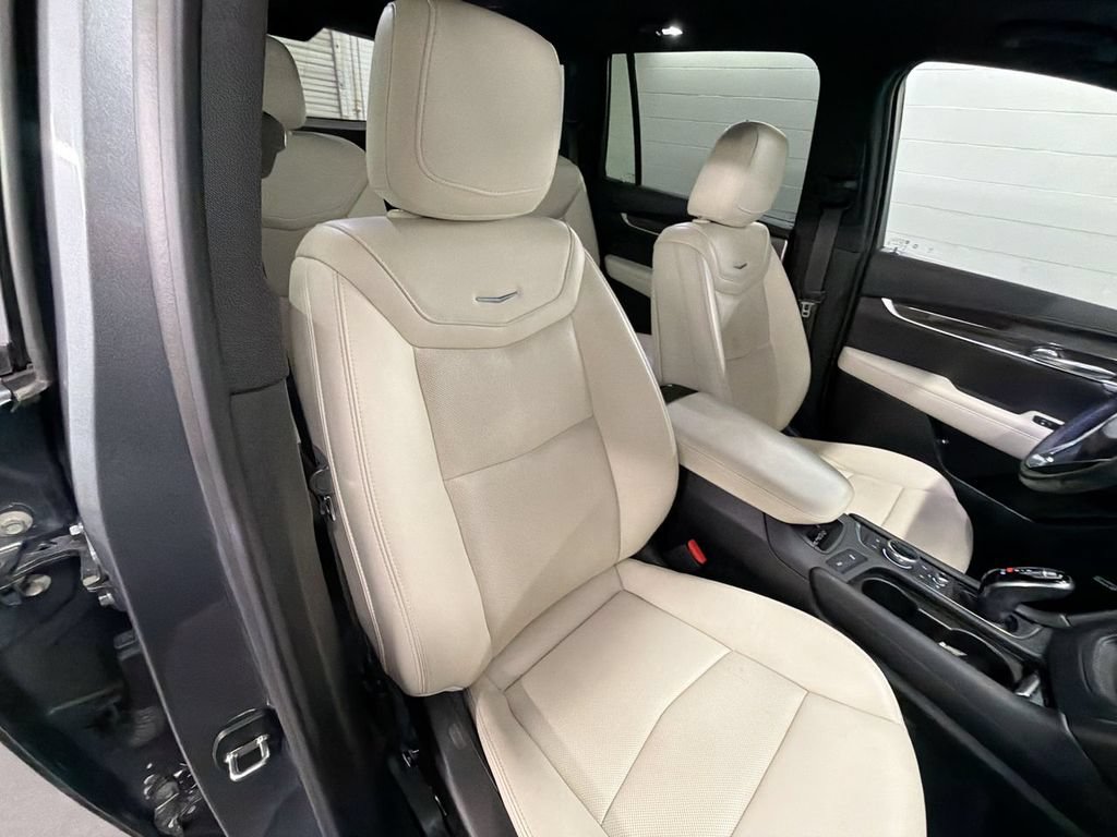 Used 2021 Cadillac XT6 Sport AWD/4WD image 29