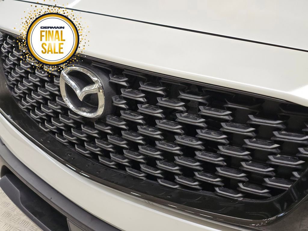 Certified 2025 MAZDA CX-50 AWD 2.5 S w/ Cargo Package image 11