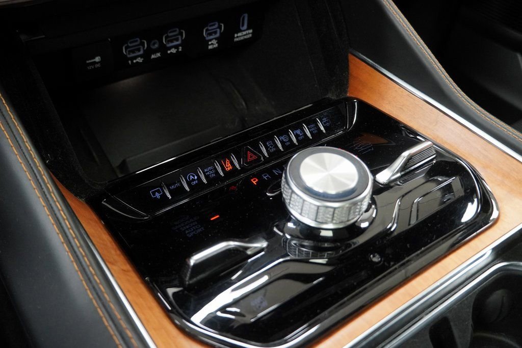 Certified 2024 Jeep Grand Wagoneer Series III w/ Rear Seat Video Group 1 image 37