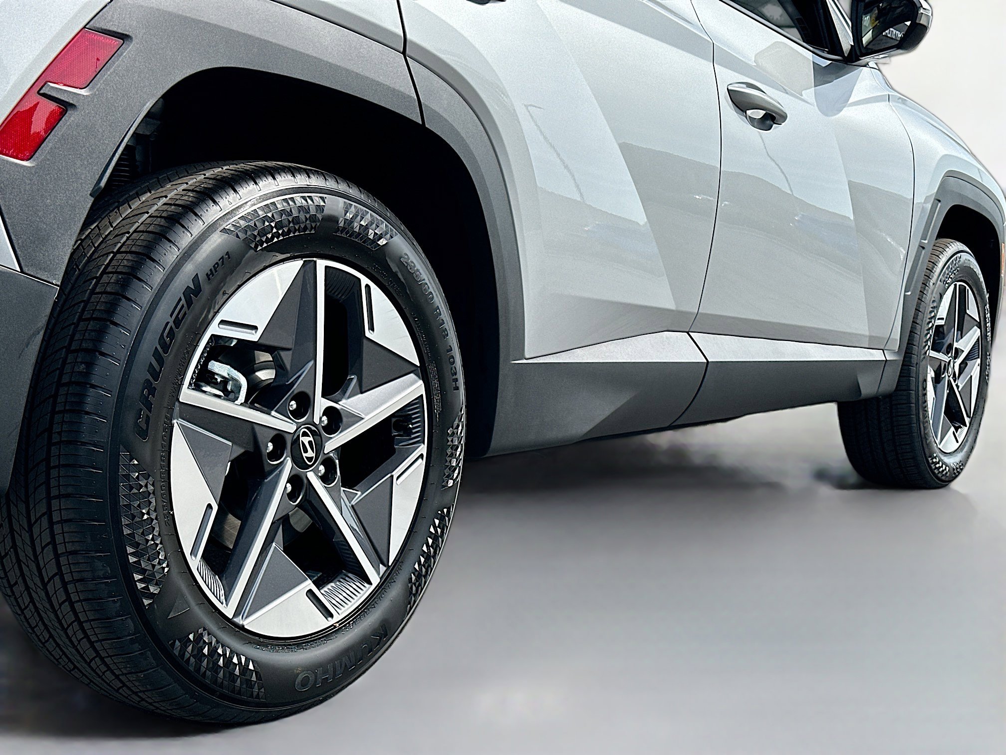 New 2026 Hyundai Tucson SEL image 13