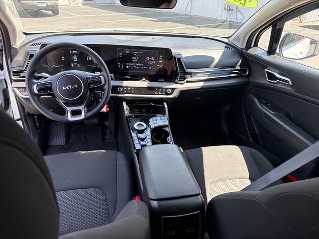 Used 2023 Kia Sportage LX AWD/4WD image 12