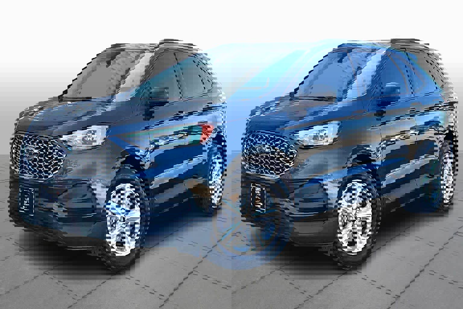 Certified 2023 Ford Edge SE image 35