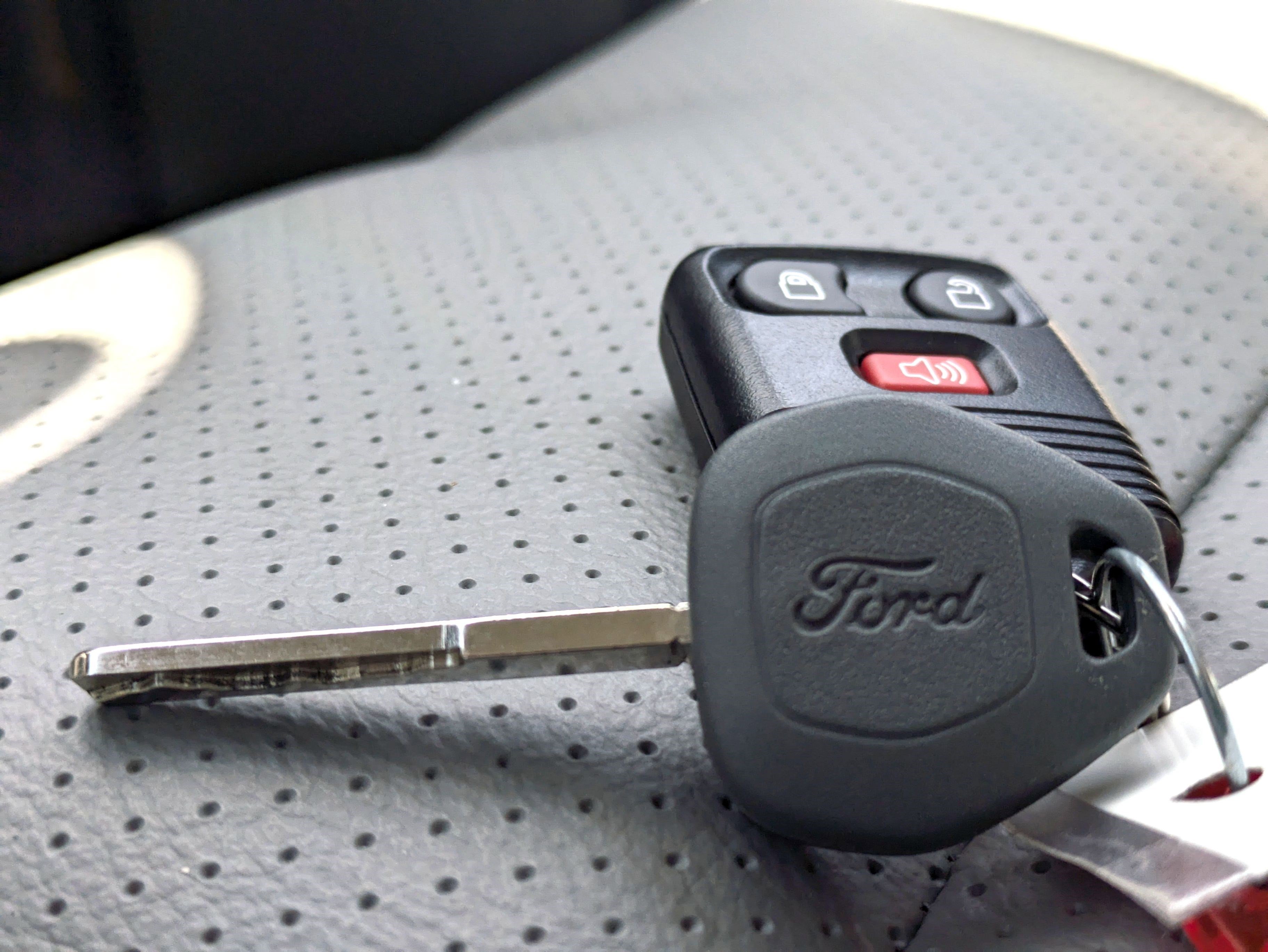 New 2023 Ford E-450 and Econoline 450 Super Duty w/ Power Windows & Locks Group image 25