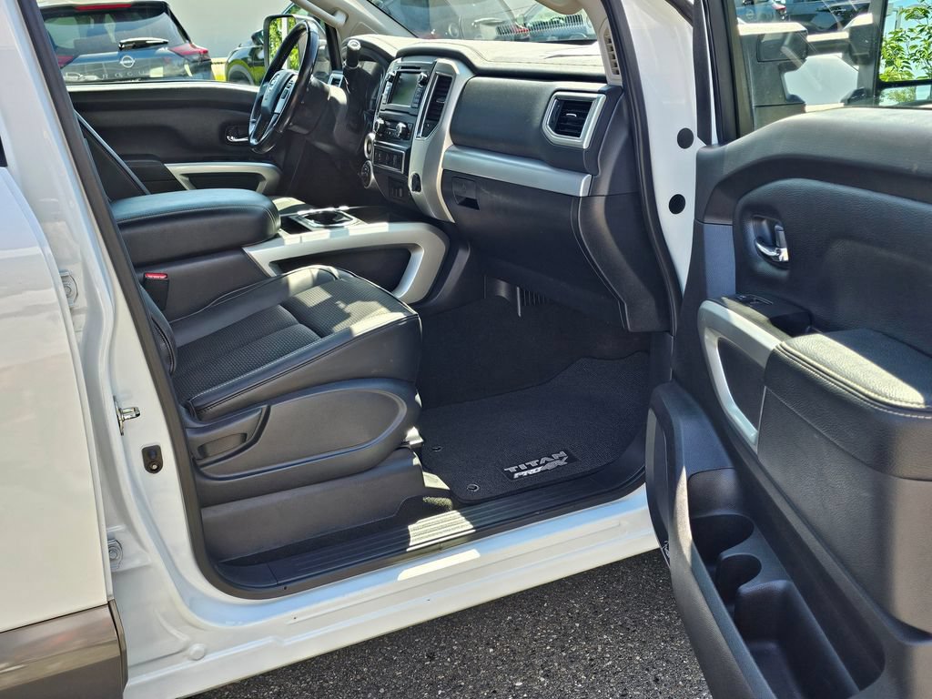 Used 2019 Nissan Titan PRO-4X w/ Pro-4x Utility Package AWD/4WD image 13