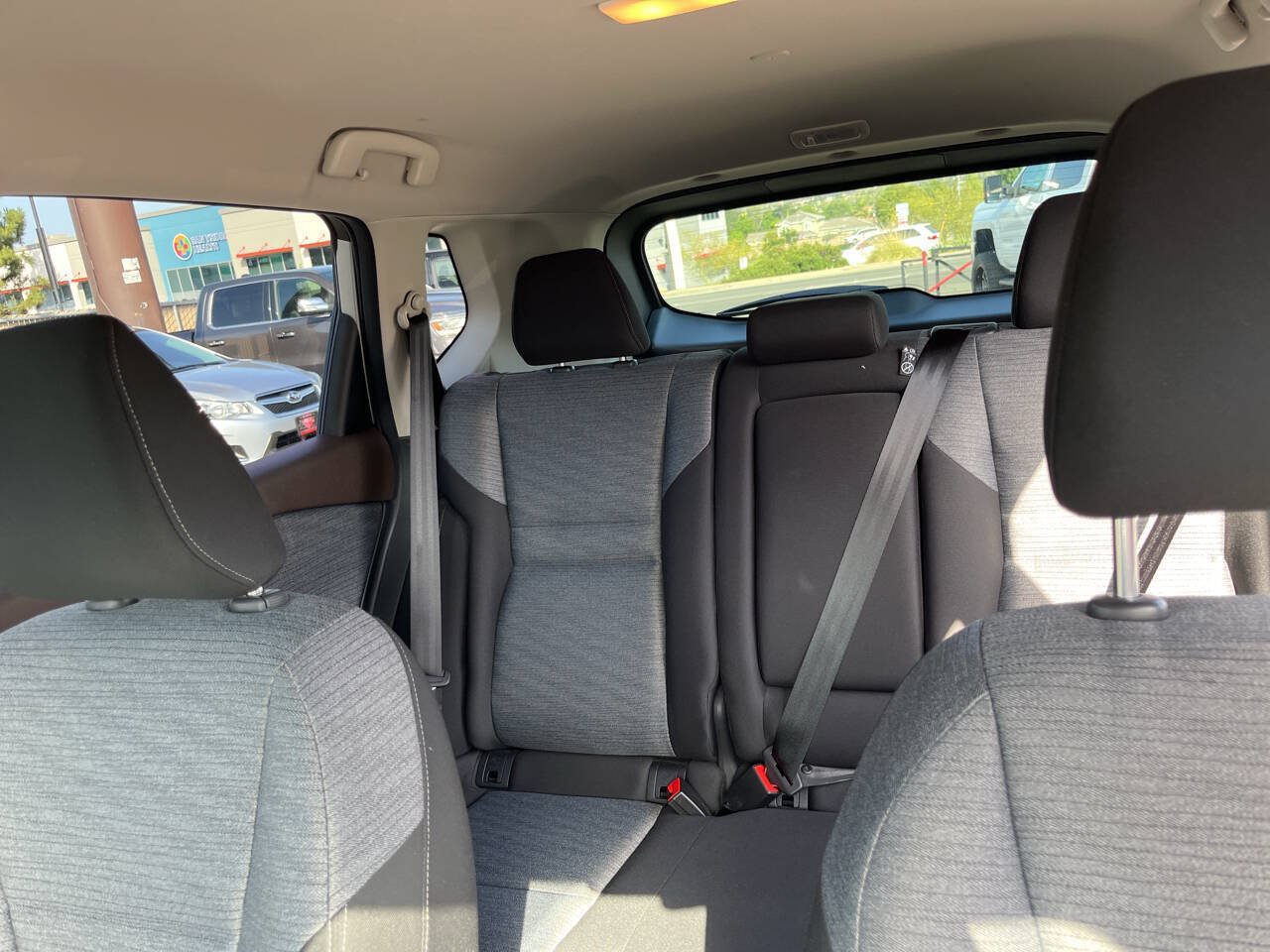 Used 2023 Nissan Rogue SV FWD image 18