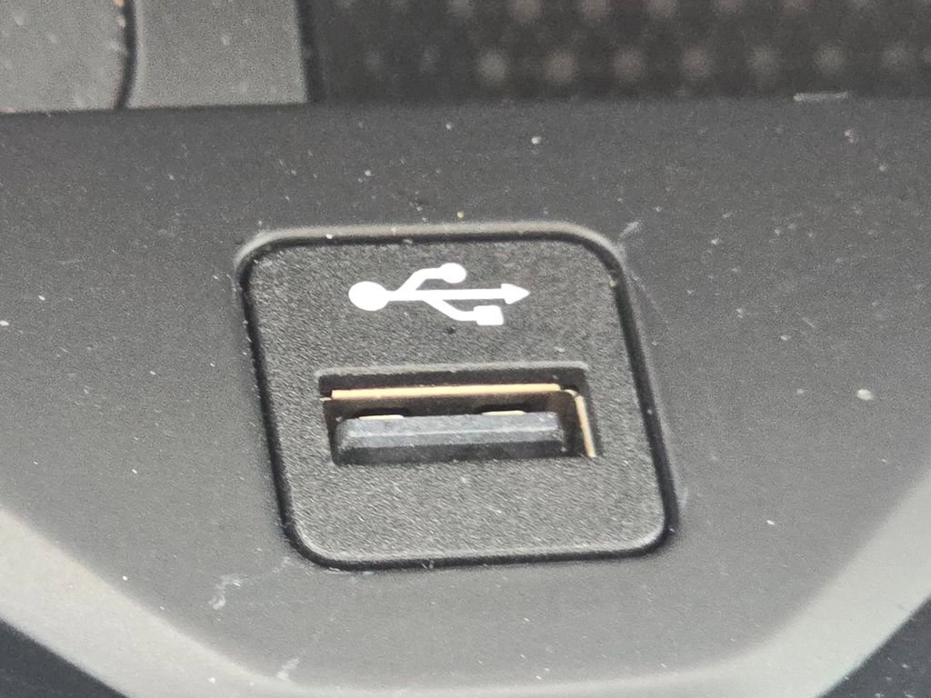 Used 2024 BMW X5 xDrive40i w/ Premium Package image 33