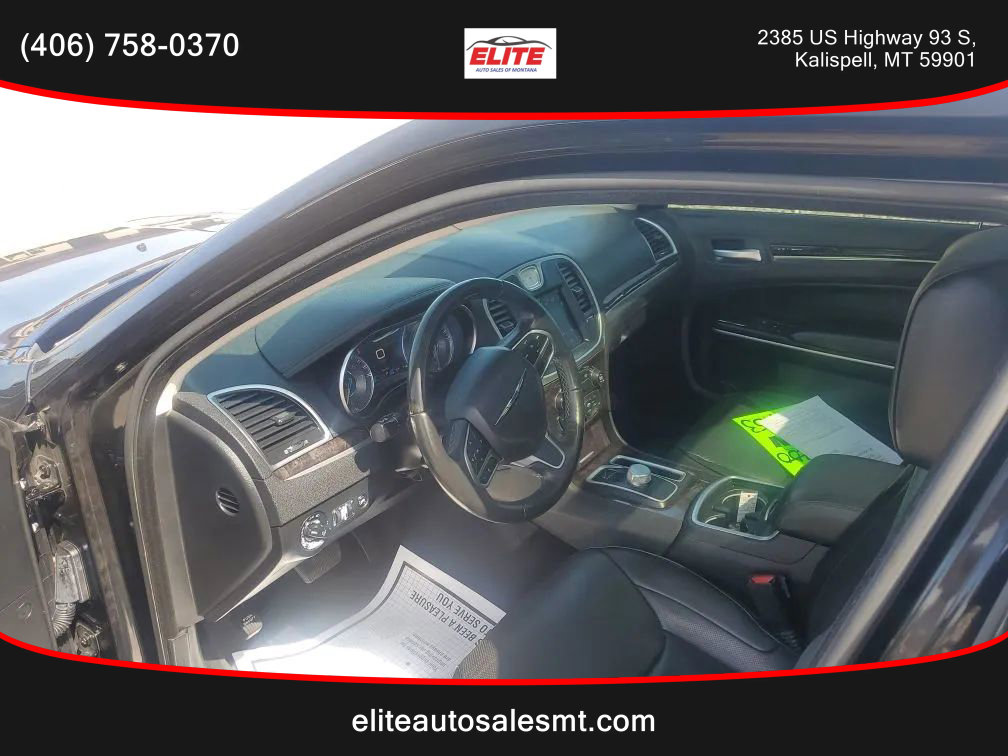 Used 2020 Chrysler 300 Limited image 12