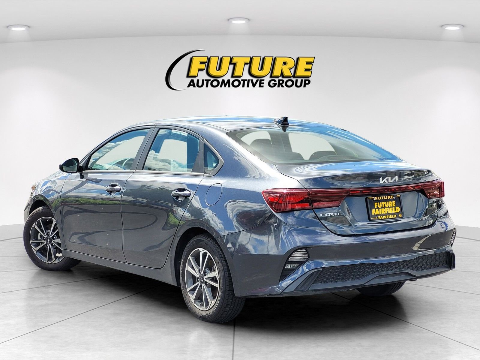 Used 2023 Kia Forte LXS FWD image 6