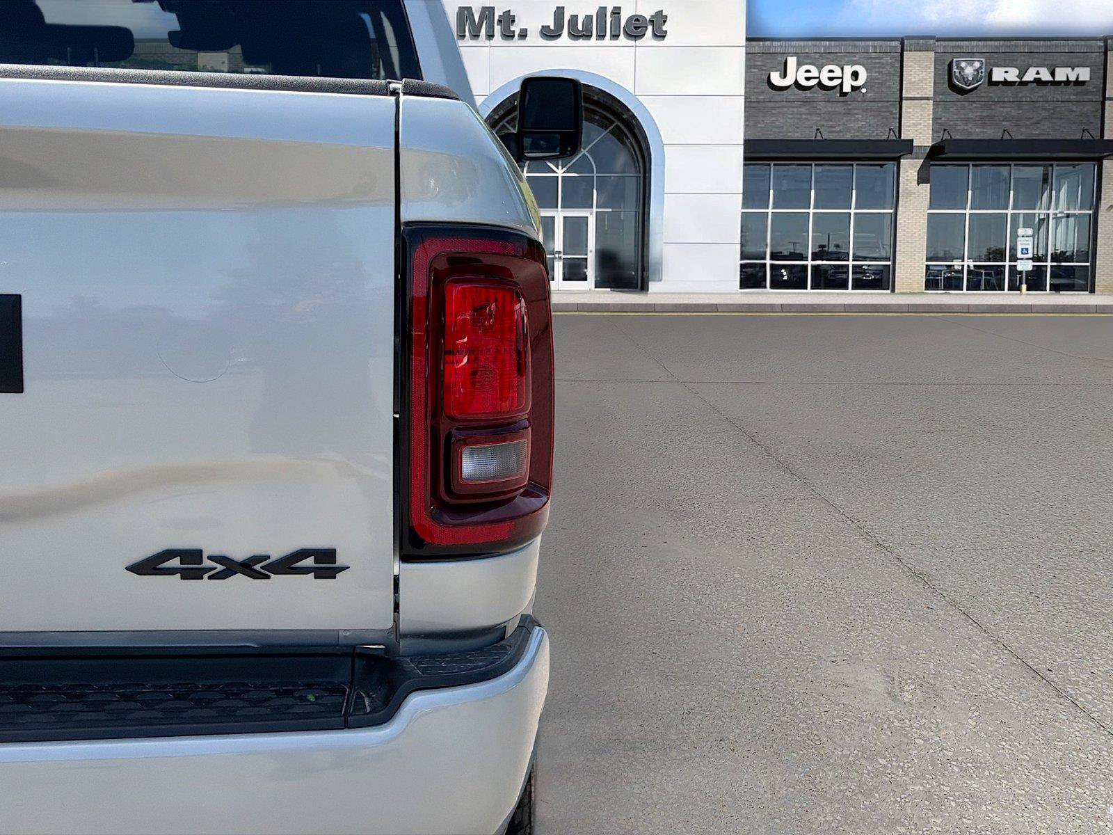 New 2026 RAM 2500 Big Horn AWD/4WD image 11