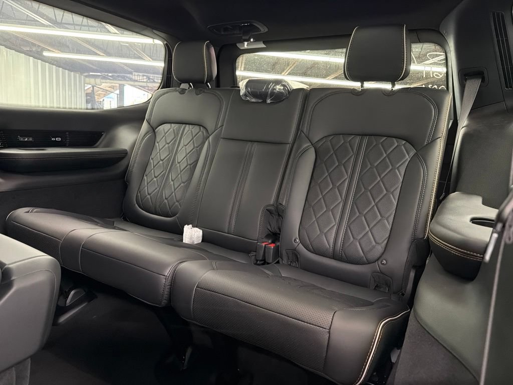 New 2026 Jeep Grand Wagoneer Summit AWD/4WD image 12