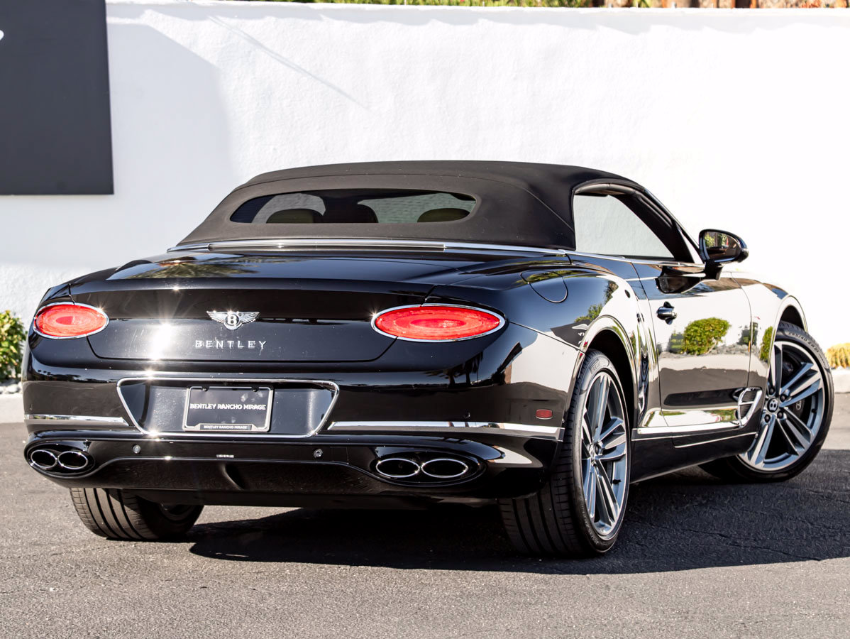 Used 2024 Bentley Continental GT AWD/4WD image 13