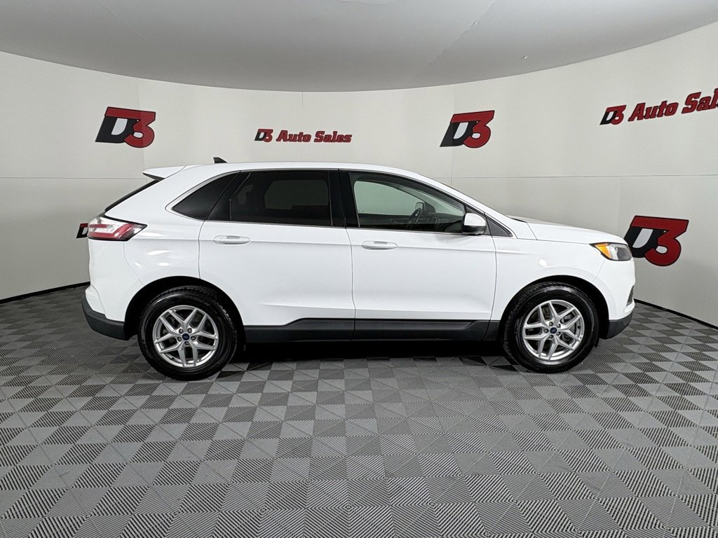 Used 2022 Ford Edge SEL image 7