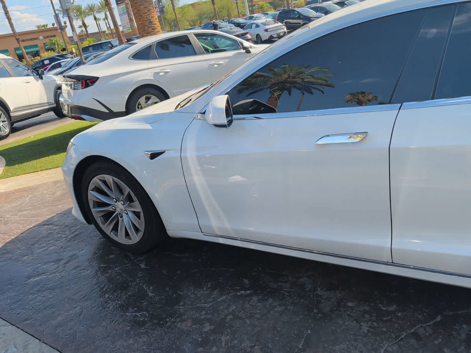 Used 2017 Tesla Model S 75 RWD image 11