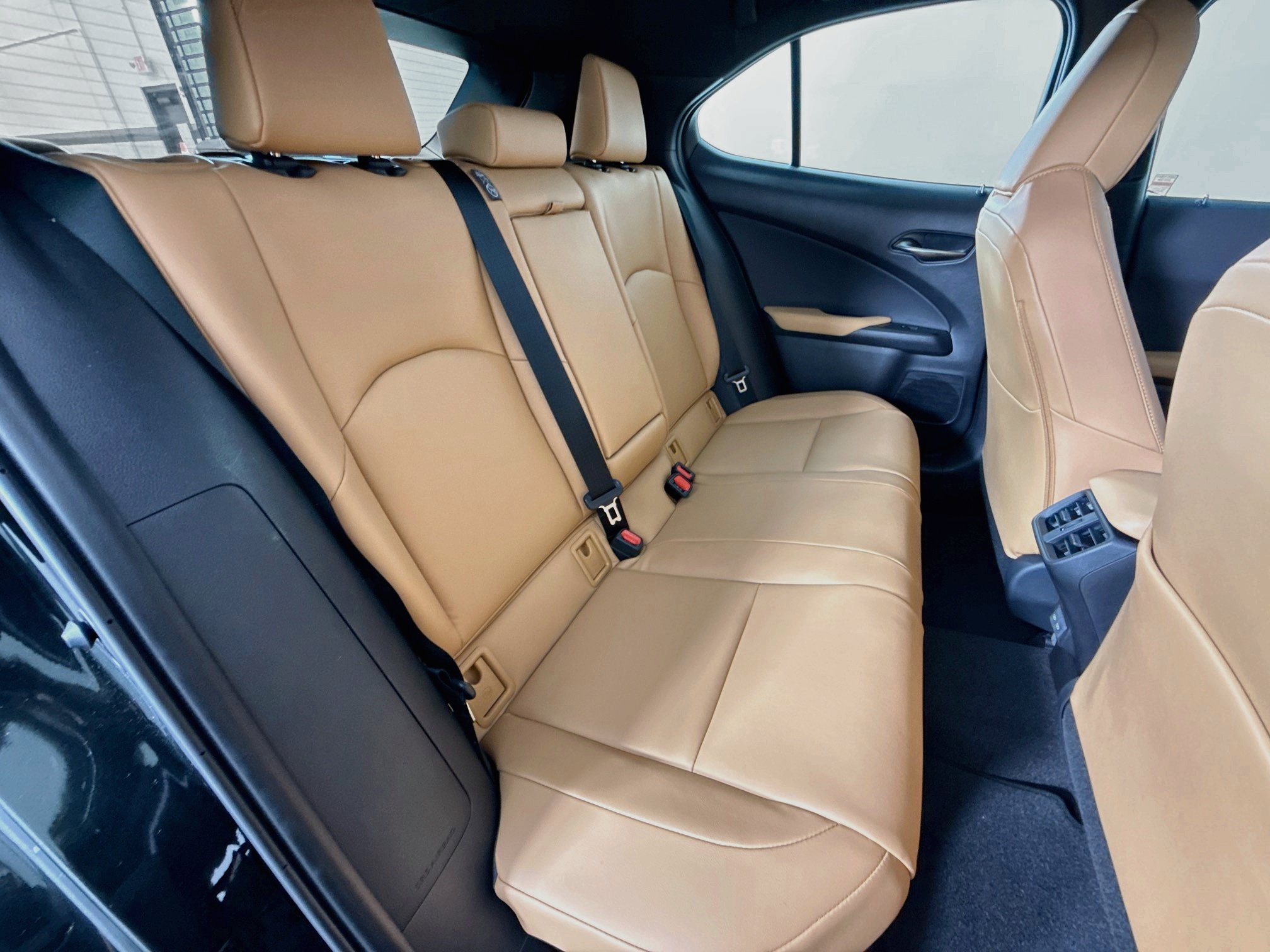 Certified 2026 Lexus UX 300h AWD w/ Accessory Package (2T) image 25