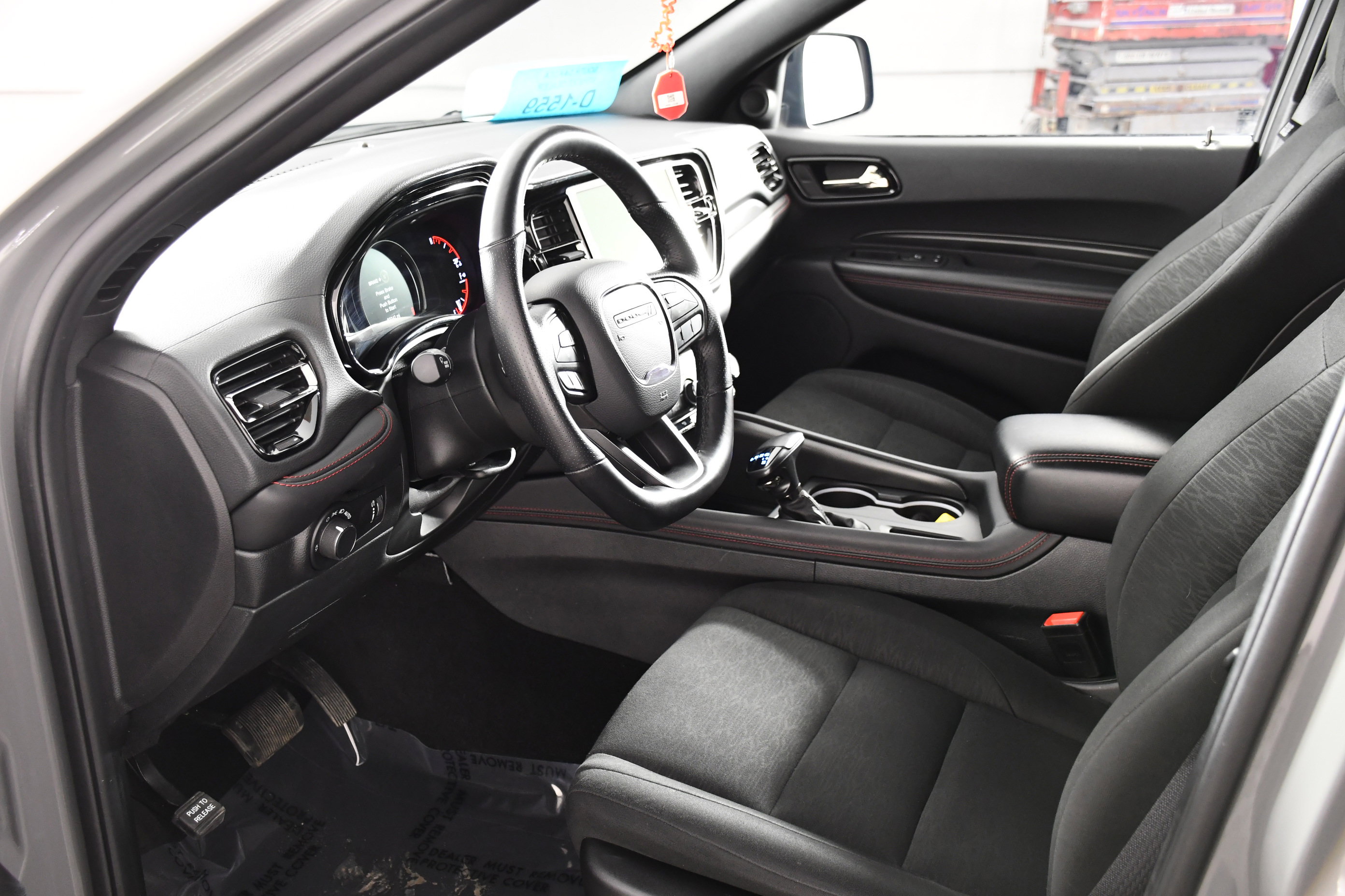 Used 2025 Dodge Durango GT image 2