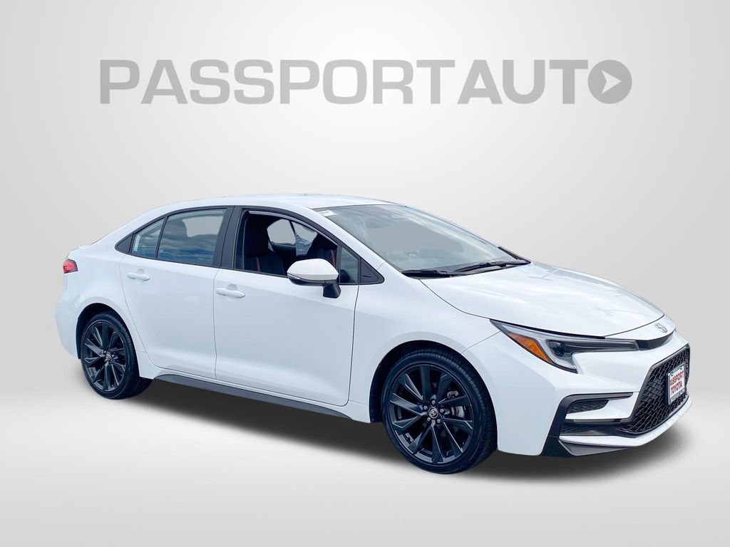 Certified 2025 Toyota Corolla SE FWD image 10