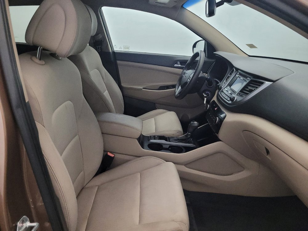 Used 2016 Hyundai Tucson SE w/ Option Group 02 FWD image 21