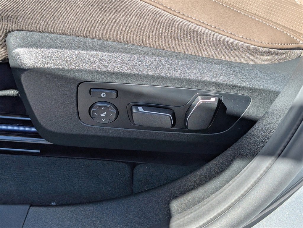 New 2026 BMW X3 xDrive30 w/ Premium Package image 15