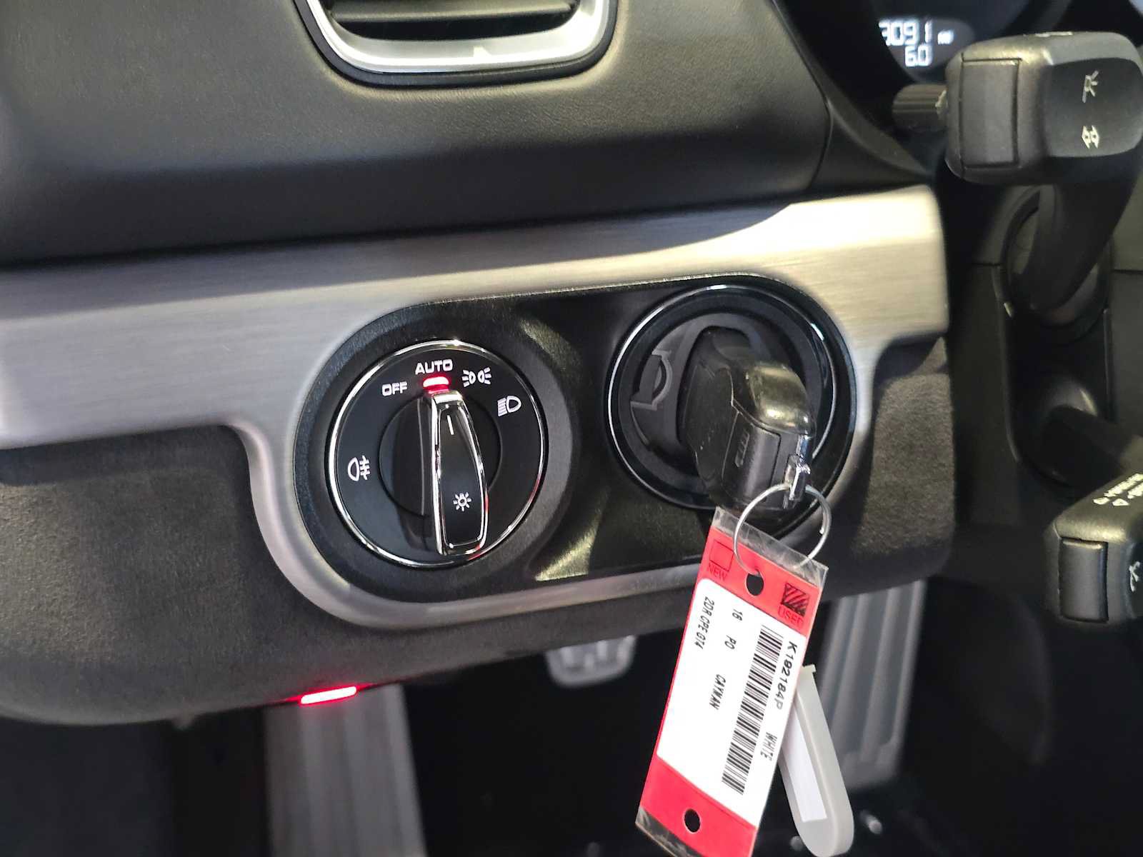 Used 2016 Porsche Cayman GT4 RWD image 24