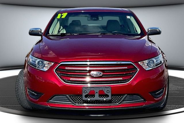 Used 2017 Ford Taurus Limited image 2