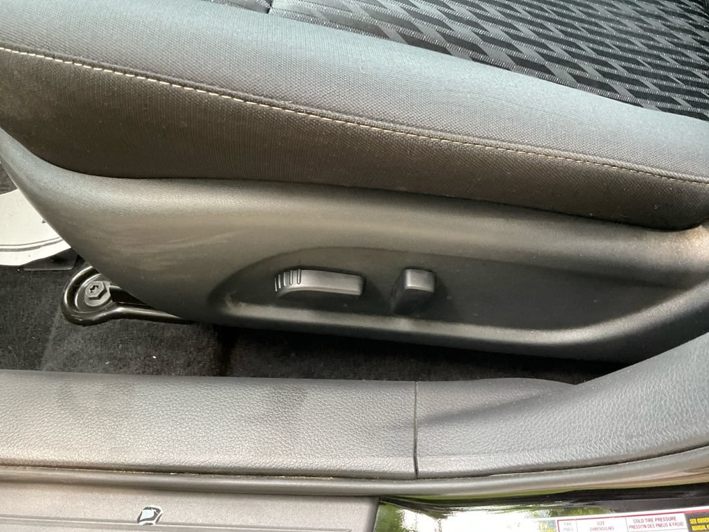 Used 2017 Nissan Altima 2.5 S w/ Power Driver Seat Package FWD image 13