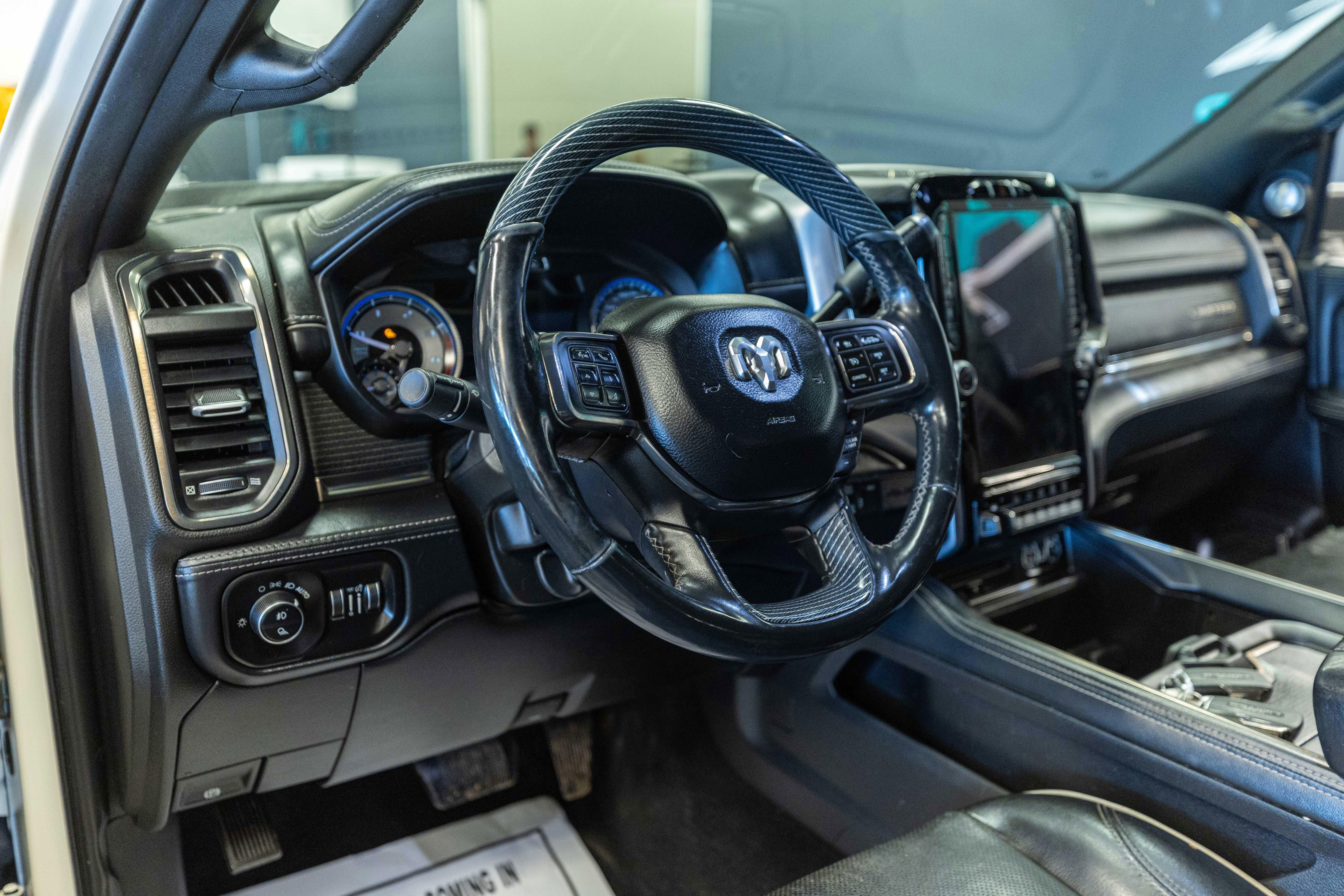 Used 2019 RAM 3500 Limited w/ Max Tow Package AWD/4WD image 10
