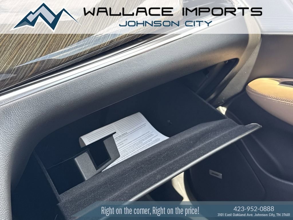 Used 2020 Cadillac XT6 Sport w/ Platinum Package AWD/4WD image 22