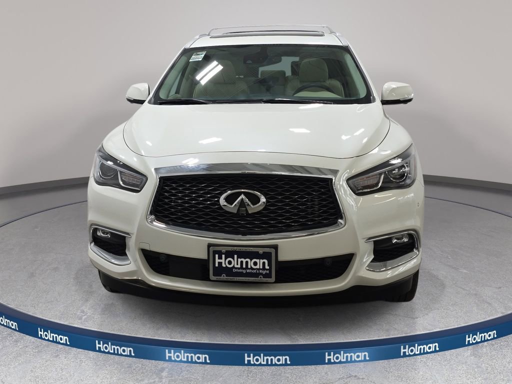 Used 2019 INFINITI QX60 Luxe w/ Sensory Package image 3