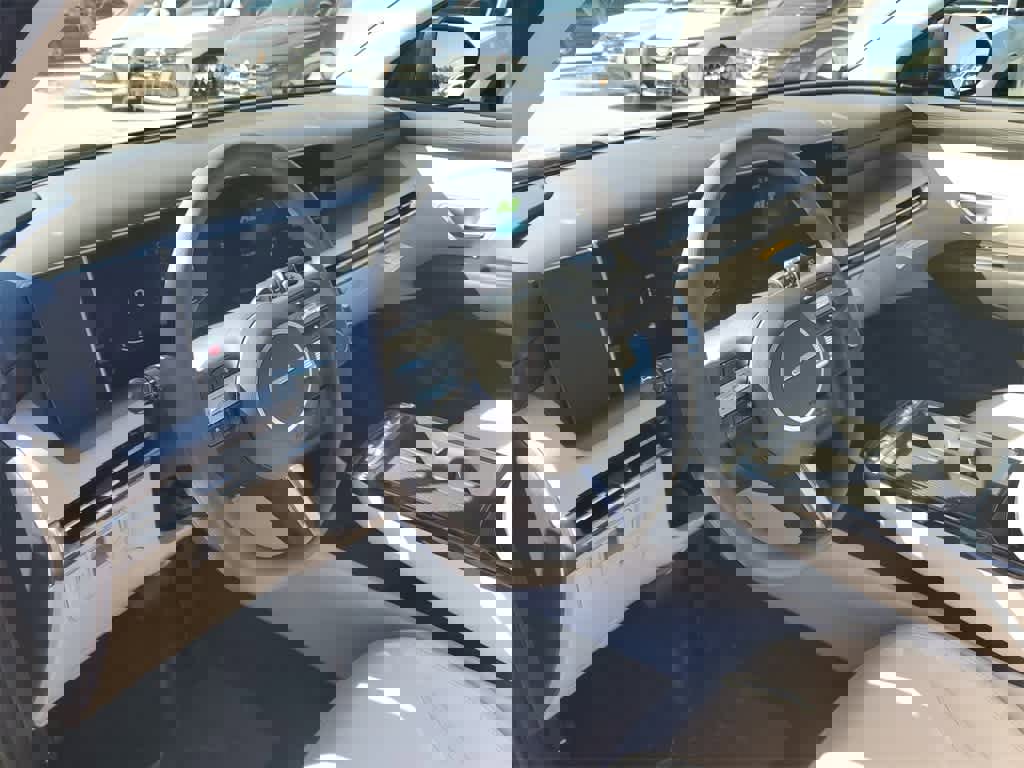 New 2026 Hyundai Tucson SEL image 24