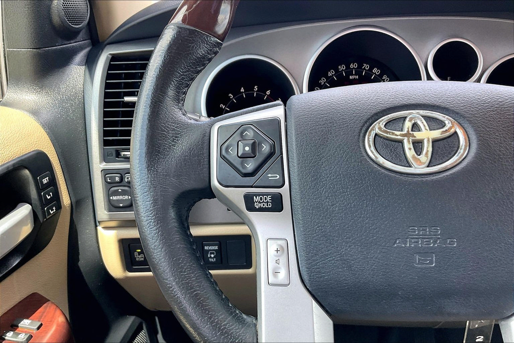 Used 2014 Toyota Sequoia Platinum RWD image 24