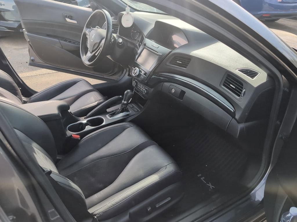 Used 2021 Acura ILX image 15