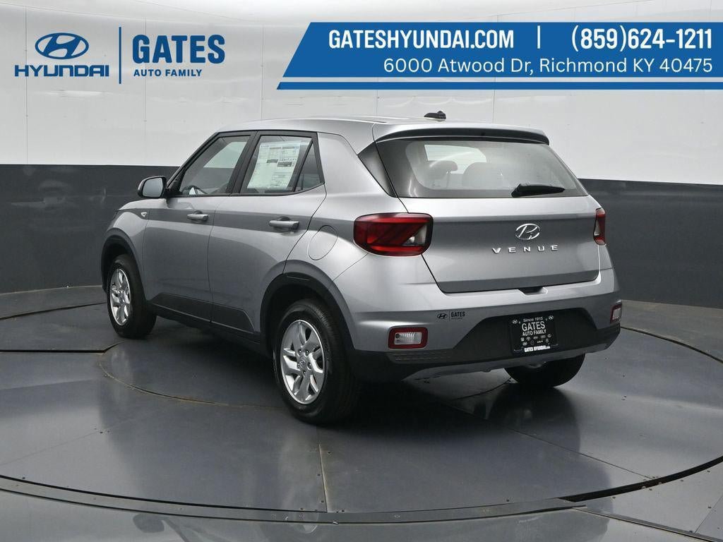 New 2026 Hyundai Venue SE FWD image 8