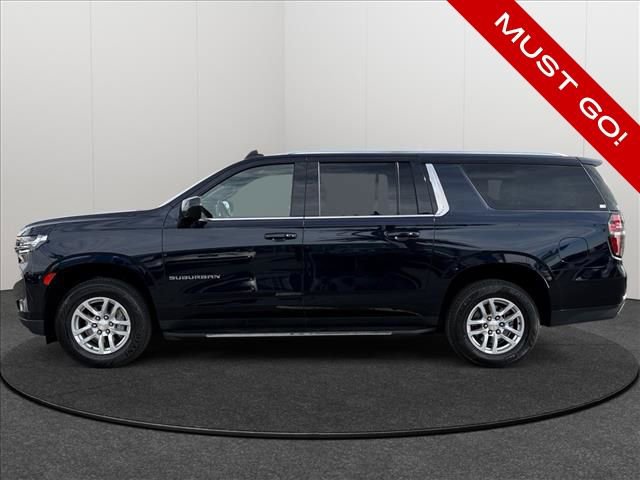 Certified 2024 Chevrolet Suburban LT image 2