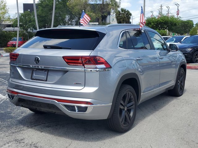 Used 2022 Volkswagen Atlas Cross Sport SEL R-Line AWD/4WD image 7