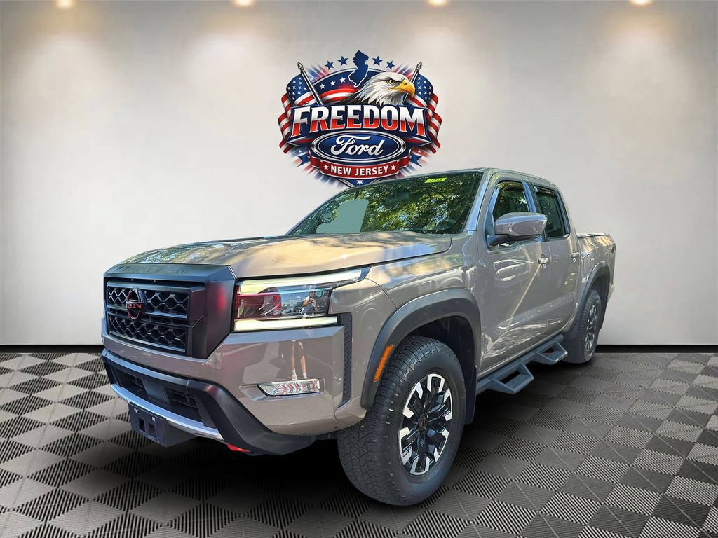 Used 2023 Nissan Frontier PRO-4X w/ Tow Package AWD/4WD image 2