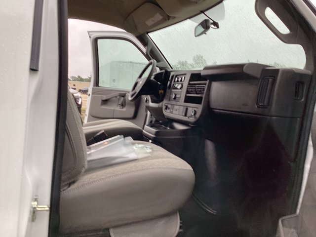 New 2025 Chevrolet Express 3500 w/ Power Convenience Package image 14