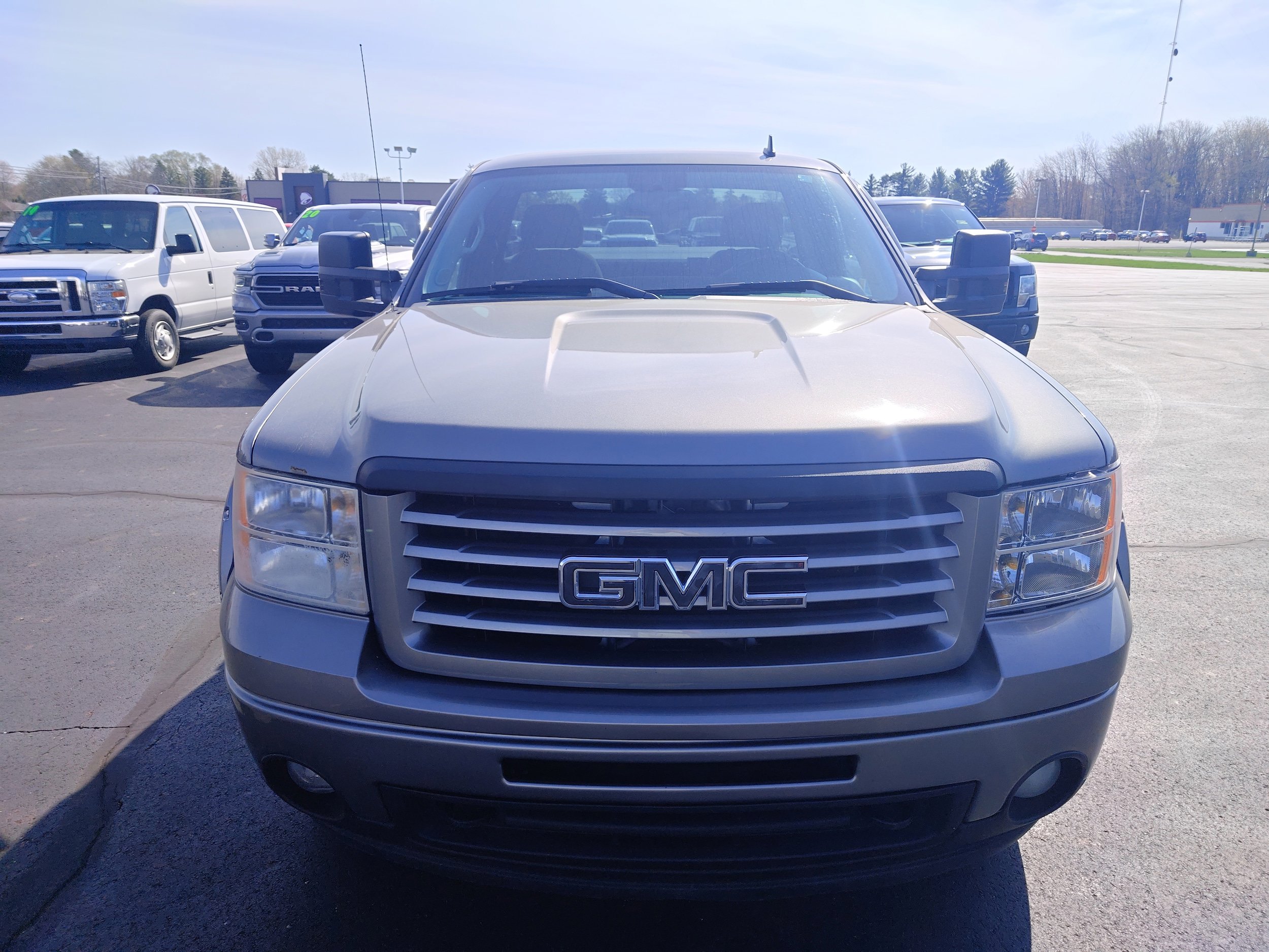 Used 2008 GMC Sierra 1500 SLE AWD/4WD image 3
