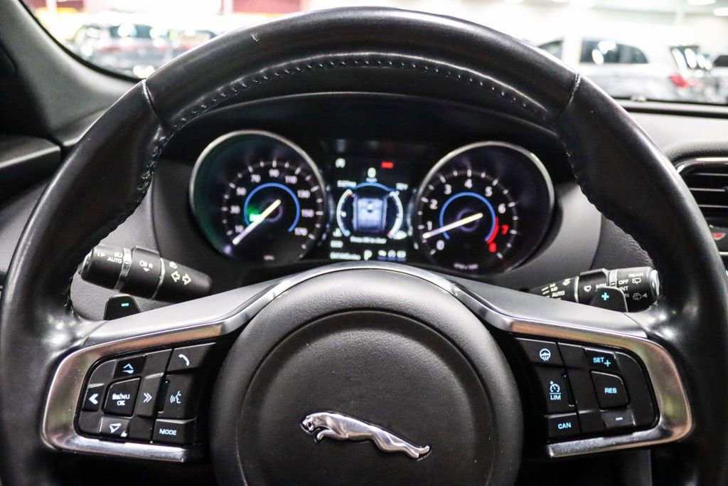 Used 2018 Jaguar F-PACE Prestige AWD/4WD image 20