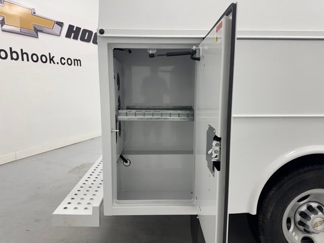 New 2026 Chevrolet Express 3500 w/ Power Convenience Package RWD image 29