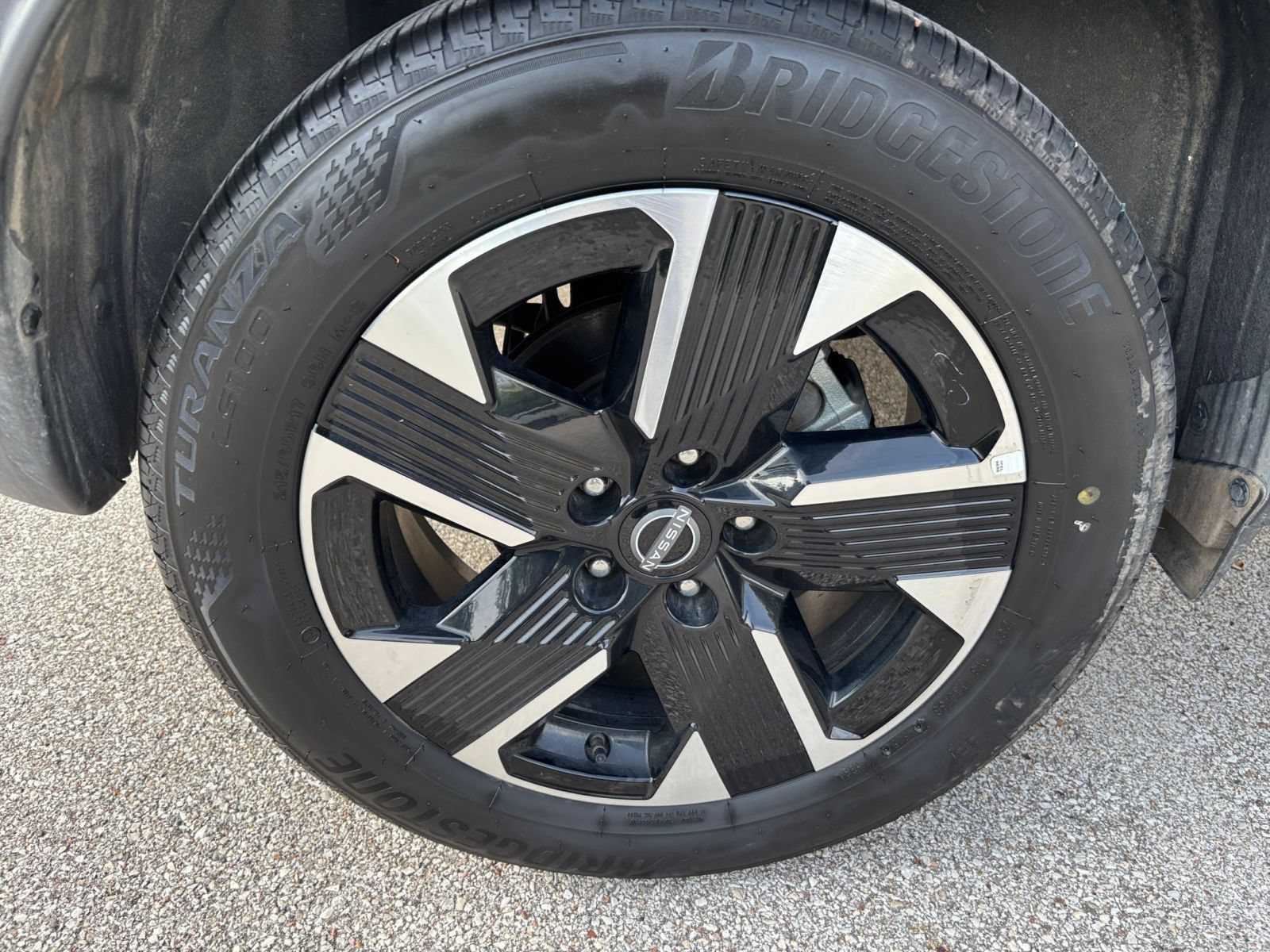 Used 2026 Nissan Kicks SV w/ Cold Weather Package AWD/4WD image 29