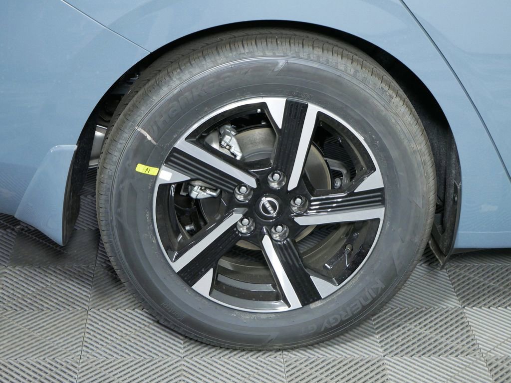 Used 2025 Nissan Sentra SV w/ All-Weather Package image 10