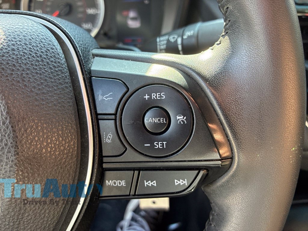Used 2022 Toyota Corolla SE FWD image 28