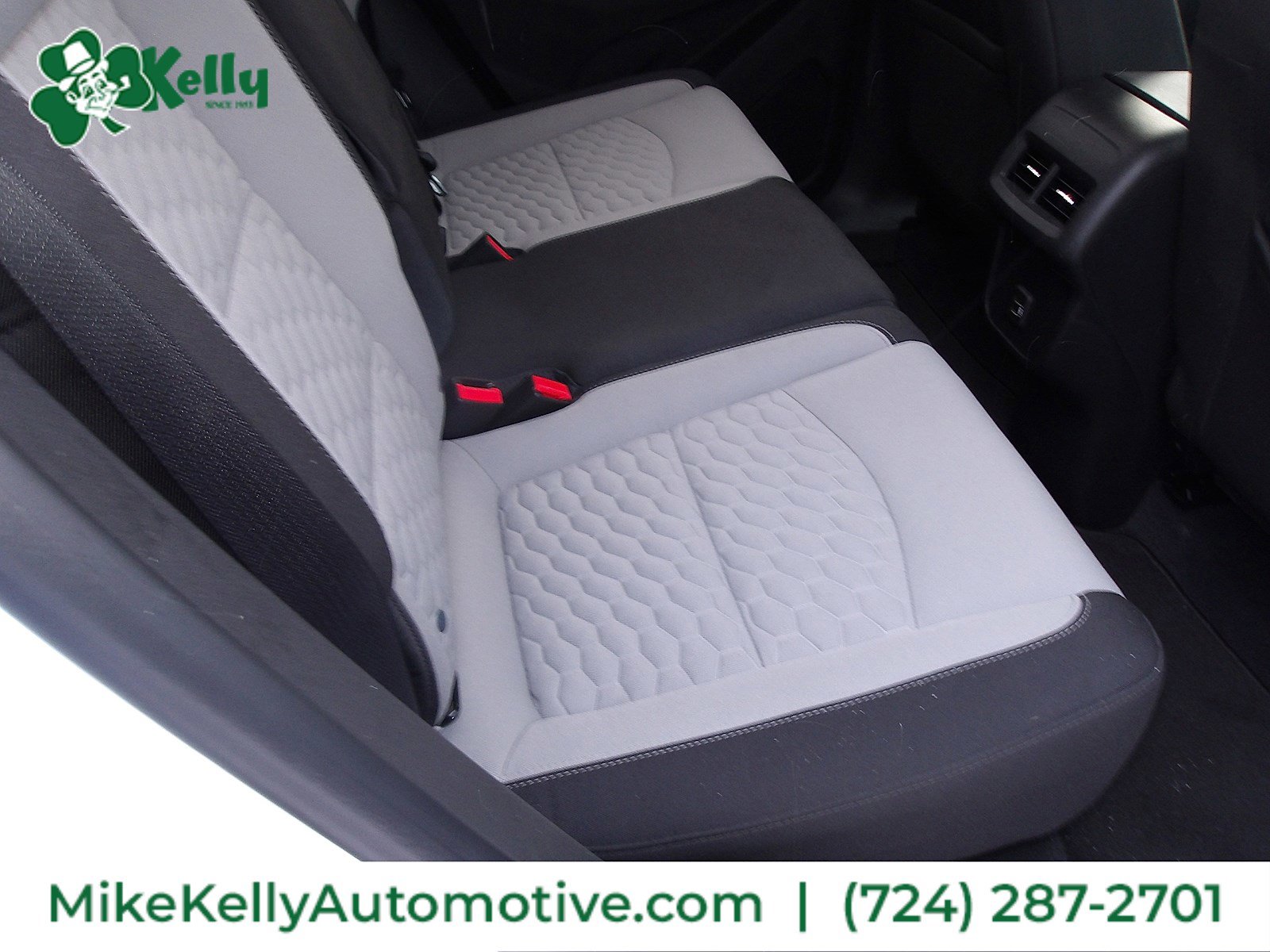 Used 2020 Chevrolet Equinox LS w/ LS Convenience Package image 11