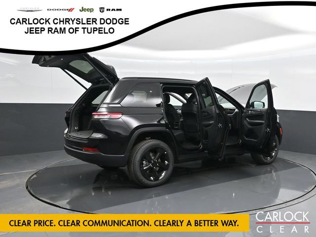 New 2025 Jeep Grand Cherokee Altitude image 80