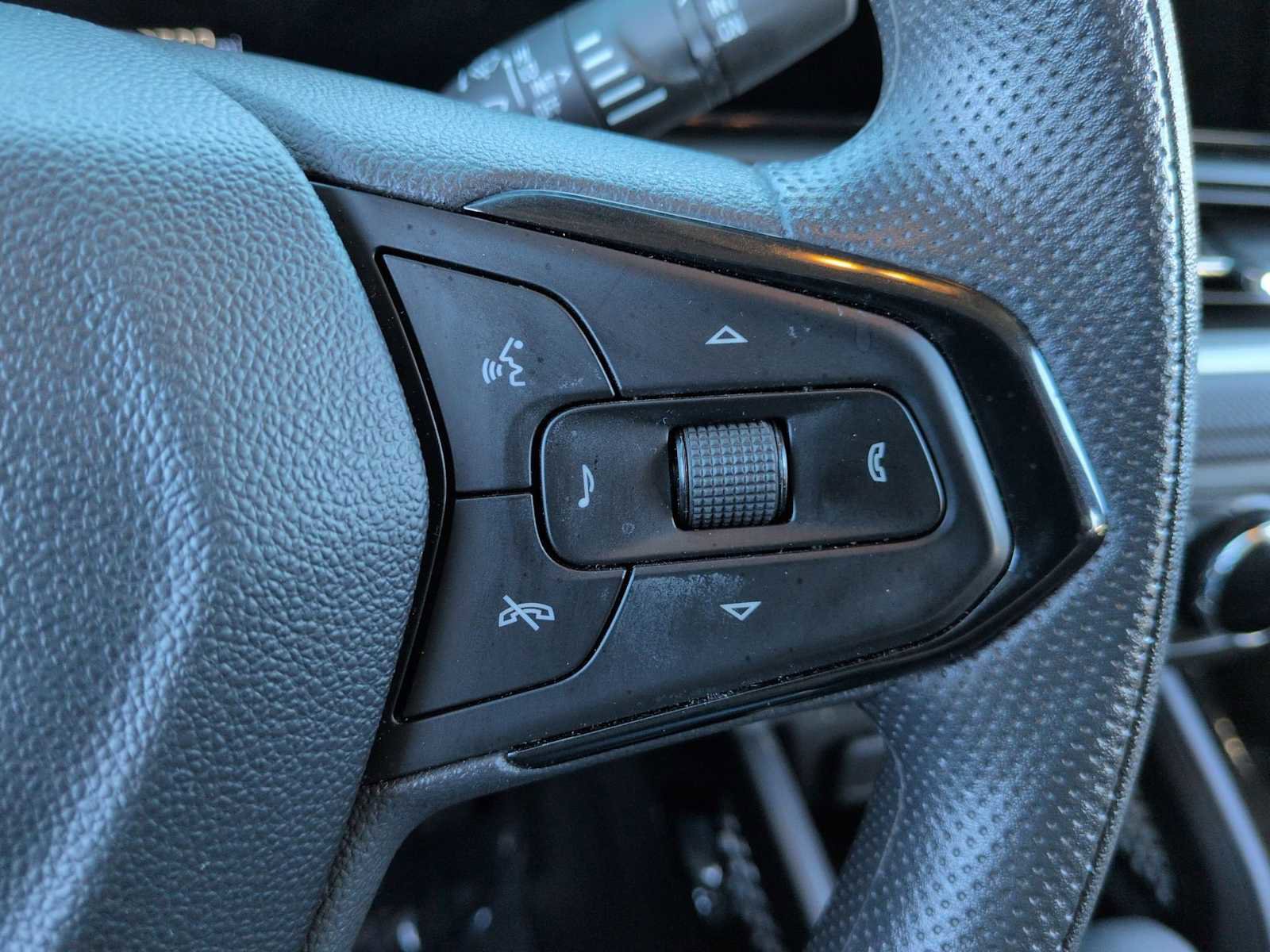 Used 2025 Chevrolet TrailBlazer LS image 25