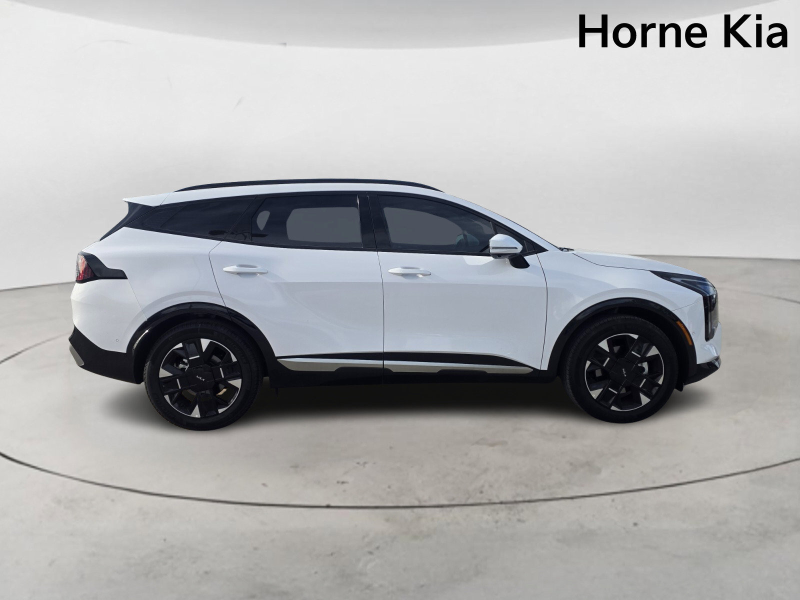 New 2026 Kia Sportage SX image 3