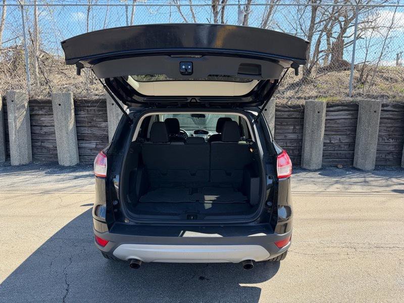 Used 2015 Ford Escape SE image 21